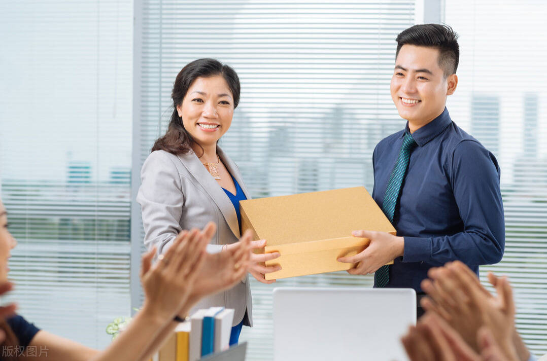 {百家樂}(送领导的100种礼物中秋节) {百家樂}(送领导的100种礼物中秋节)