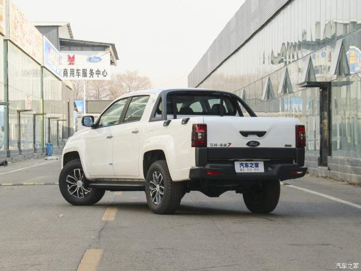 {21點}(江铃域虎2017款柴油四驱皮卡) {21點}(江铃域虎2017款柴油四驱皮卡)